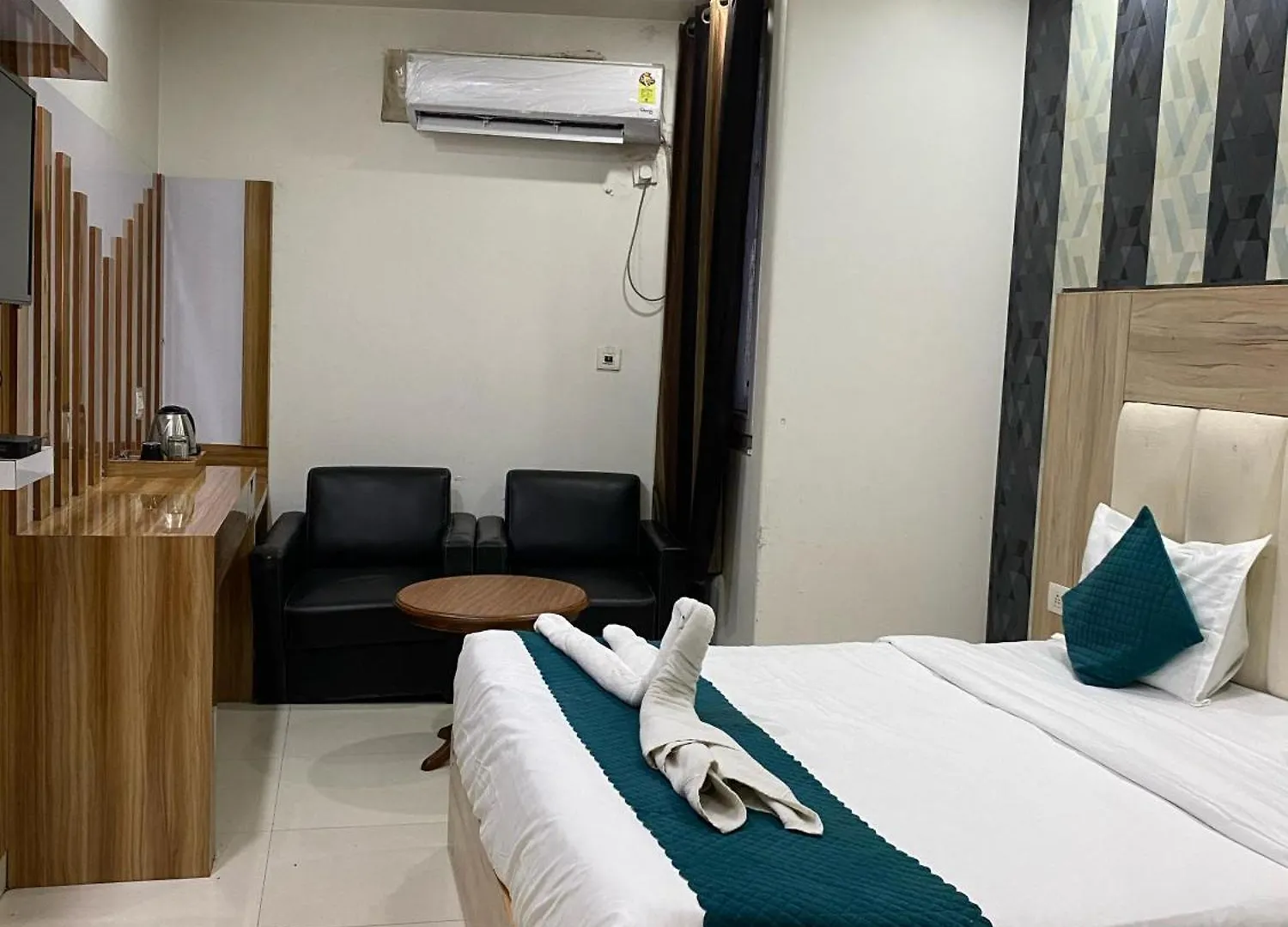 Hotel Aman Inn New Delhi